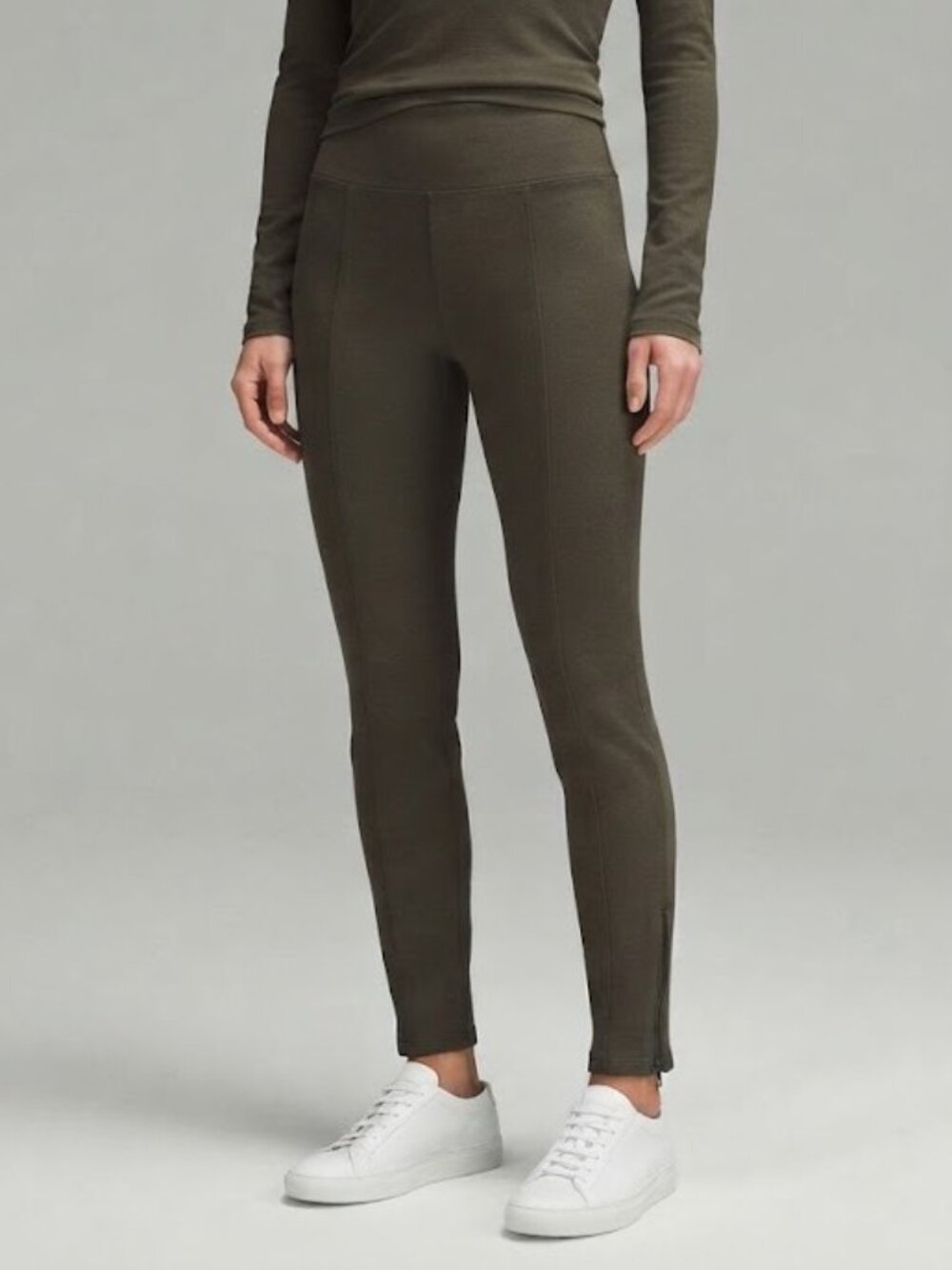 ARITZIA TALULA Olive Green Seamed Skinny Zipper Ankle Pants